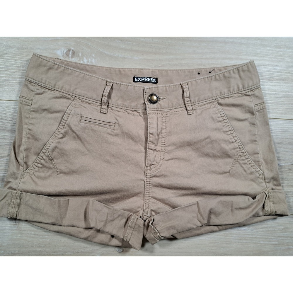 Express Womens Khaki Chino Shorts Size 6 Tan Cuffed Stretch Low Rise